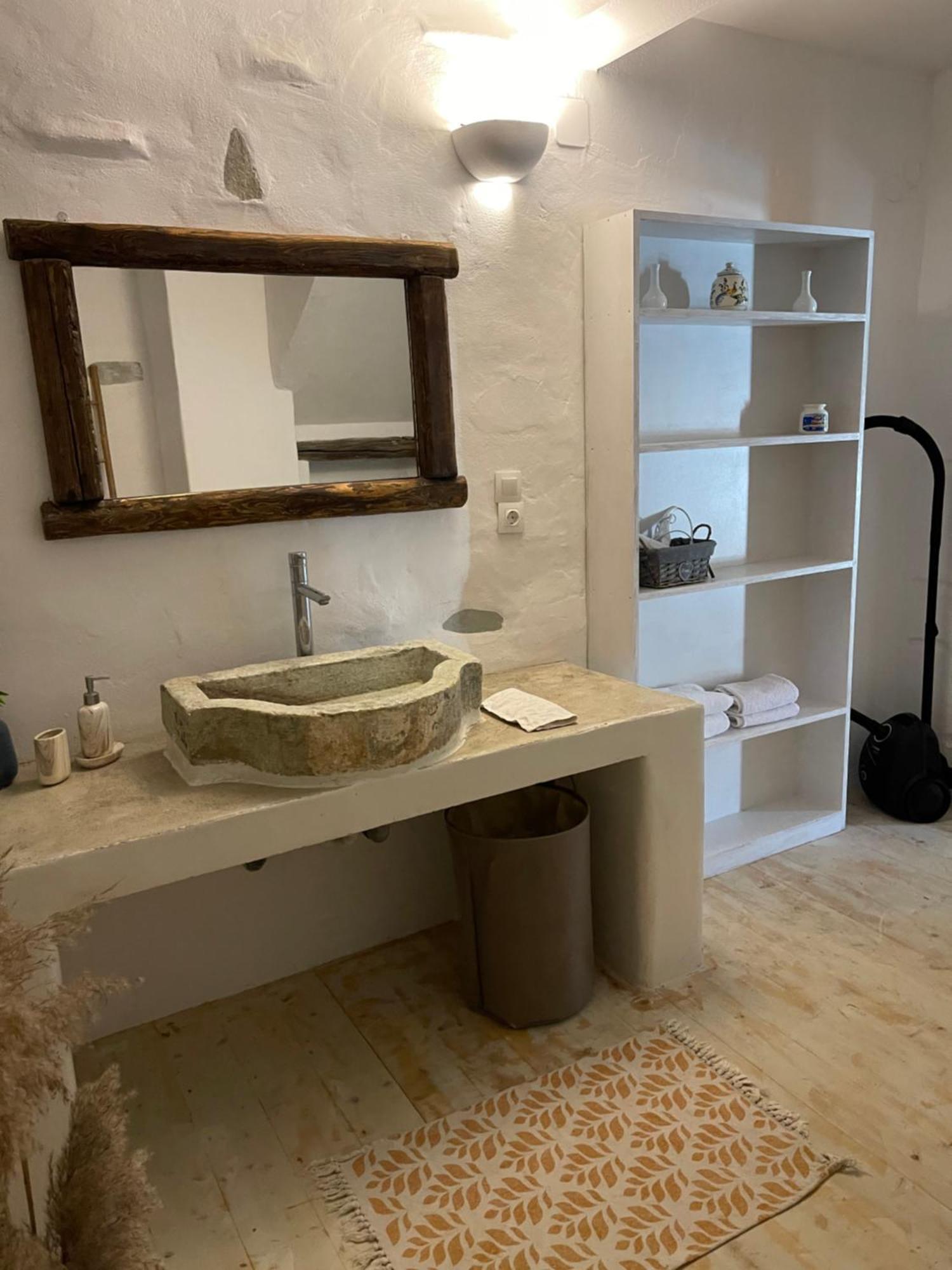 Venereum Apartments Fáros Extérieur photo